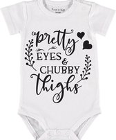 Baby Rompertje met tekst 'Pretty eyes , Chubby tighs' | Korte mouw l | wit zwart | maat 62/68 | cadeau | Kraamcadeau | Kraamkado