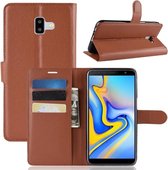 LuxeBass Hoesje geschikt voor Samsung Galaxy J6+ (2018) - Bookcase Bruin - portemonnee hoesje - telefoonhoes - gsm hoes - telefoonhoesjes