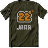 22 Jaar Feest T-Shirt | Goud - Zilver | Grappig Verjaardag Cadeau Shirt | Dames - Heren - Unisex | Tshirt Kleding Kado | - Leger Groen - S