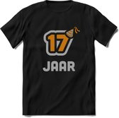17 Jaar Feest T-Shirt | Goud - Zilver | Grappig Verjaardag Cadeau Shirt | Dames - Heren - Unisex | Tshirt Kleding Kado | - Zwart - S