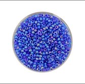 9660-954 Jap. Miyukirocailles - 2,2mm - col.inside light blue-dark blue - 12 gram