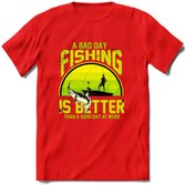 A Bad Day Fishing - Vissen T-Shirt | Groen | Grappig Verjaardag Vis Hobby Cadeau Shirt | Dames - Heren - Unisex | Tshirt Hengelsport Kleding Kado - Rood - XXL