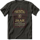 20 Jaar Legendarisch Gerijpt T-Shirt | Bordeauxrood - Ivoor | Grappig Verjaardag Cadeau | Dames - Heren | - Donker Grijs - M