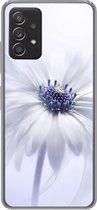 Geschikt voor Samsung Galaxy A33 5G hoesje - Bloem - Abstract - Wit - Siliconen Telefoonhoesje