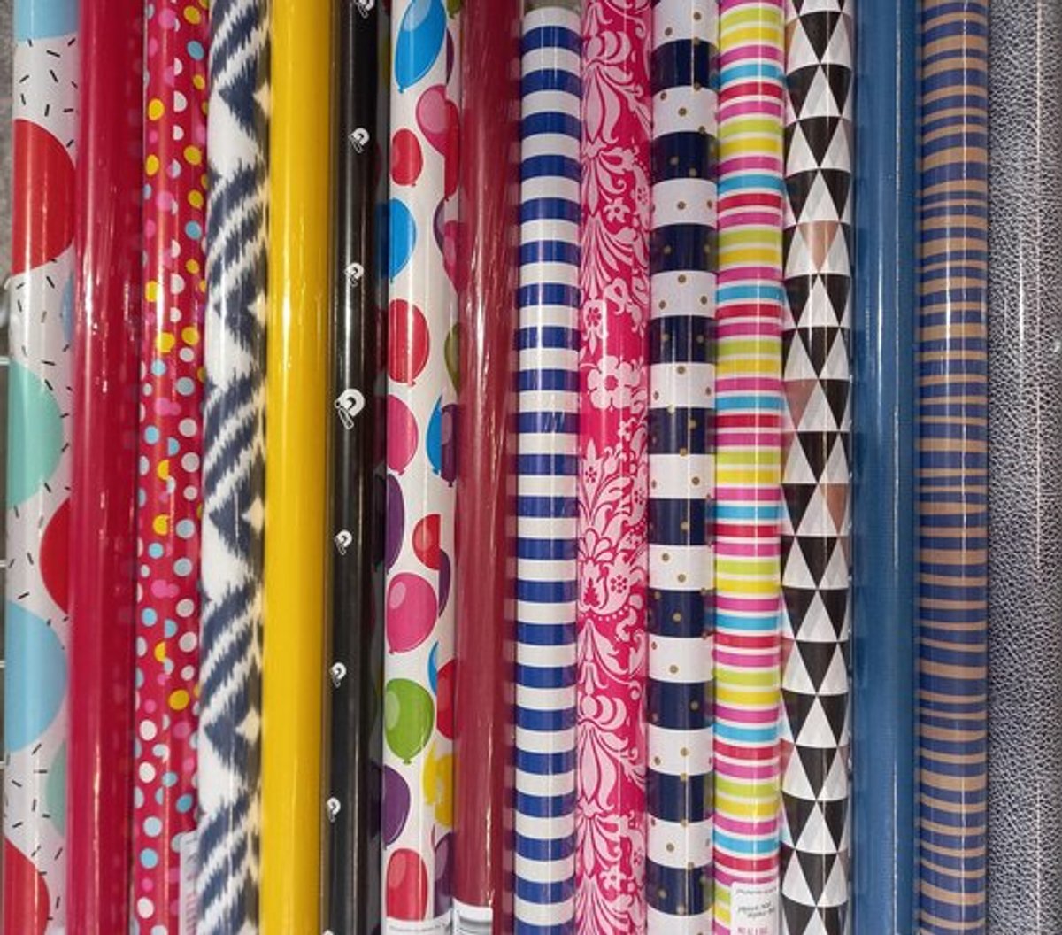 Assortiment cadeaupapier inpakpapier - 200 x 70 cm - 7 rollen