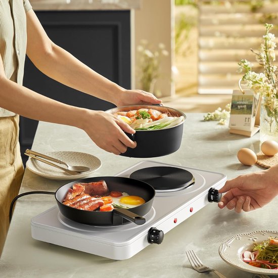 MMP®Elektrische Kookplaat 4 Pits - Elektrische Fornuis - Elektrische Kookplaat Vrijstaand - 4 Kookzones - Kinderslot - Wit - 46cm x 24cm x 6cm