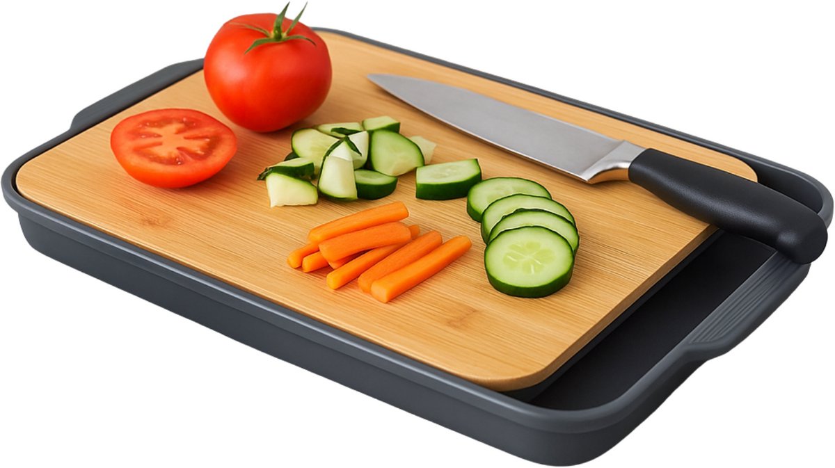 Lomera Bamboe Snijplank - met Opvangbak - Kunststof Opvangbak - Bamboe Hout - Keukenaccessoire - Handvaten - Keukenplank - Snijplank voor Groenten - Multifunctioneel Keukenplankje - Bamboe Keukenaccessoire - 2-delig Snijplank