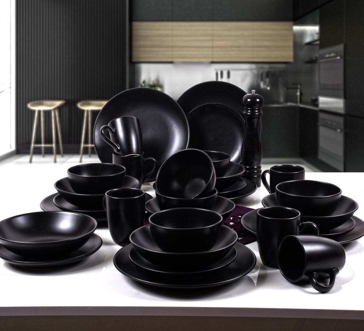 Asir - Keramische Eetset - 30-delige Set - Zwart - 14x14 cm