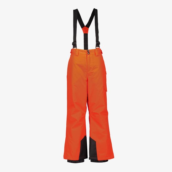 Pantalon de ski orange avec bretelles, doté de renforts noirs en bas.