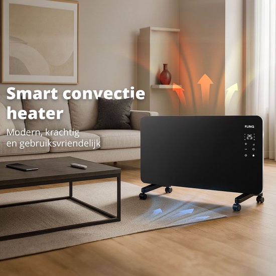 Zwarte FlinQ convectorkachel op wielen in woonkamer, met verwarmingspijlen.