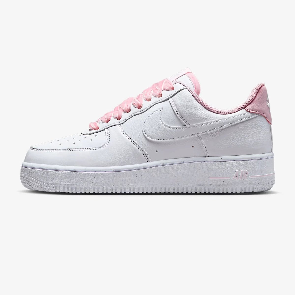 Nike Nike Air Force 1 ’07 Sneakers Unisex Velvet Laces Wit
