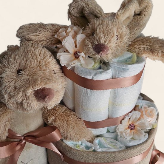 Luiertaart Beige met Rabbit Richie - Kraamcadeau van Merkloos — afbeelding 3