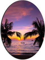 Dibond Ovaal - Silhouet van Palmbomen Hangend boven het Strand op Zomerse Avond - 21x28 cm Foto op Ovaal (Met Ophangsysteem)