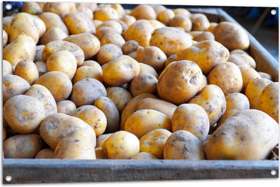 Tuinposter – Eten - Aardappels - Hout - Bak - 105x70 cm Foto op Tuinposter (wanddecoratie voor buiten en binnen)