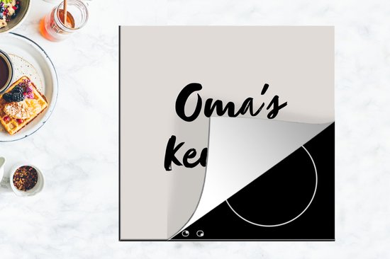 KitchenYeah® Inductie beschermer 78x78 cm - Quote - Oma's keuken - Taupe - Kookplaataccessoires - Afdekplaat voor kookplaat - Inductiebeschermer - Inductiemat - Inductieplaat mat