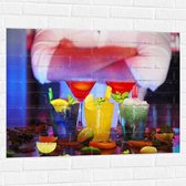 Muursticker - Diverse Cocktails met Stukjes Fruit - 100x75 cm Foto op Muursticker