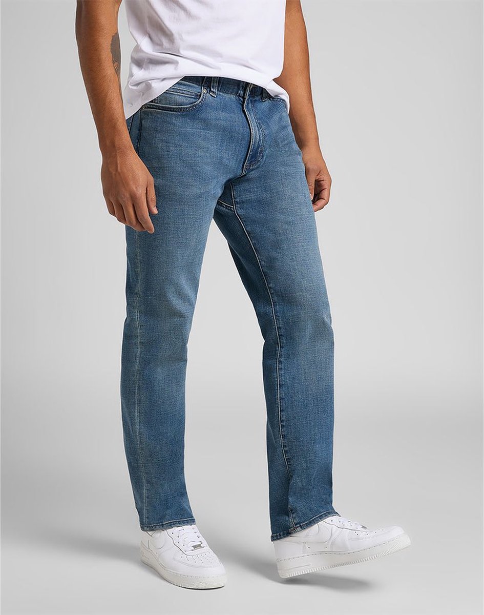 Lee Extreme Motion Straight Fit Tapered Spijkerbroek 29 30 Man Brady