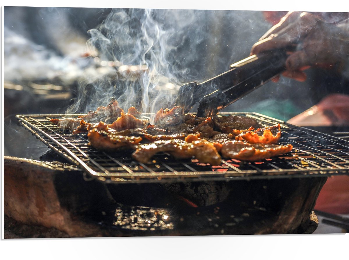 PVC Schuimplaat - Barbecue - Kool - Rook - Tang - Vlees - Bakken - Eten - Buiten - 75x50 c