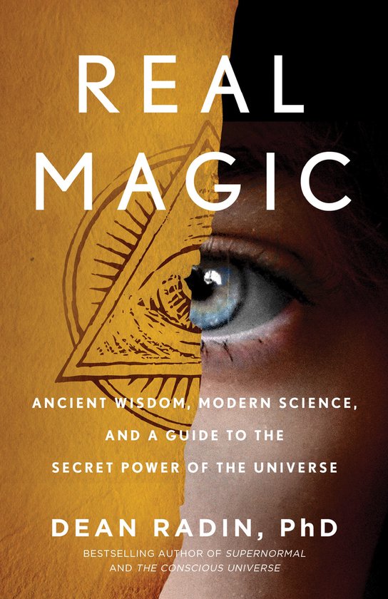 Boekomslag met de titel "REAL MAGIC". Een oog en een symbool van een driehoek met een oog erin.