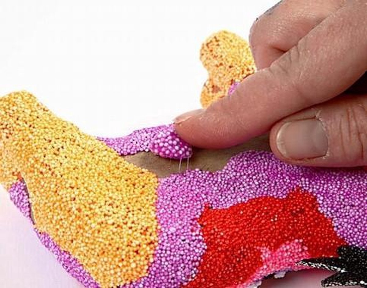 Foam Clay Klei Set met Spaarpot Paard en 2 Sleutelhangers