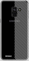 BOQAZ. Samsung Galaxy A8 hoesje - schuine strepen wit