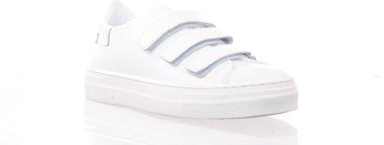 Shop witte damessneakers online | Van den Assem schoenen