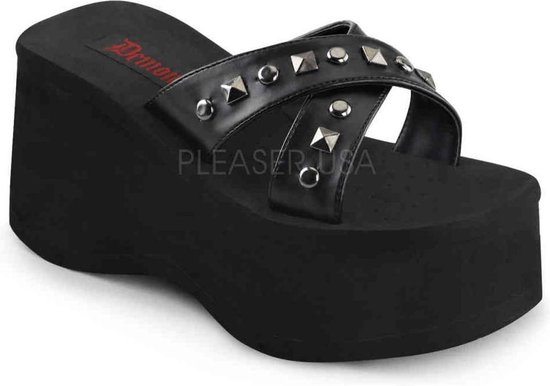 DemoniaCult - FUNN-29 Slippers - US 7 - 37 Shoes - Zwart