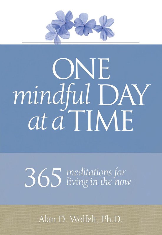 365 Meditations - One Mindful Day at a Time - cover