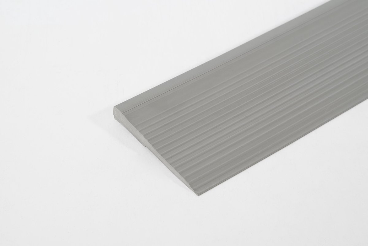 Goedkoopste Rubber drempelhulp 1,2 x 11 x 100 cm met lijmlaag (grijs