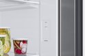Close-up van het digitale display van een zilverkleurige Samsung Amerikaanse koelkast met temperatuurinstellingen voor koelkast en vriezer.