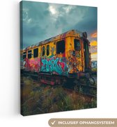 Tableau toile 120x160 cm - Décoration murale Graffiti - Train abandonné - Street art - Décoration murale murale salon - Décoration chambre - Accessoires de chambre - Peintures