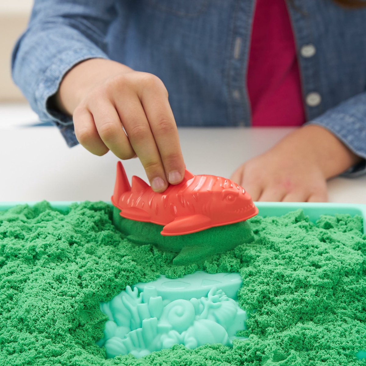 Kinetic Sand - Zandbak-set met 454 g groen origineel Kinetic Sand opbergzandbak 4 vormen en gereedschap - Sensorisch speelgoed — afbeelding 18