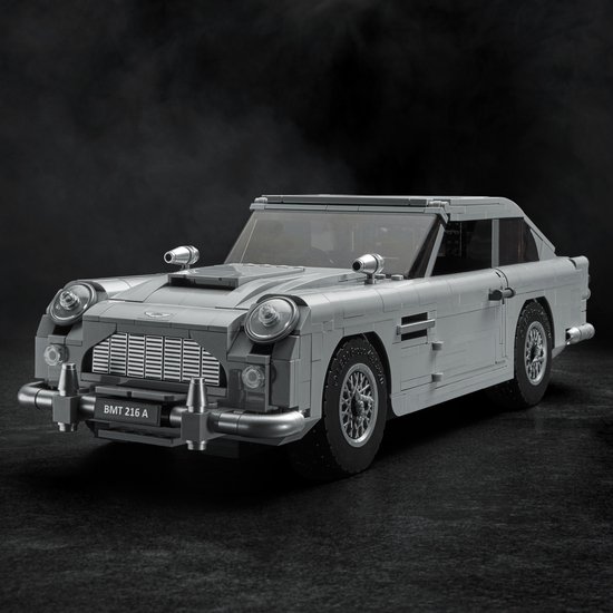 James Bond™ Aston Martin DB5