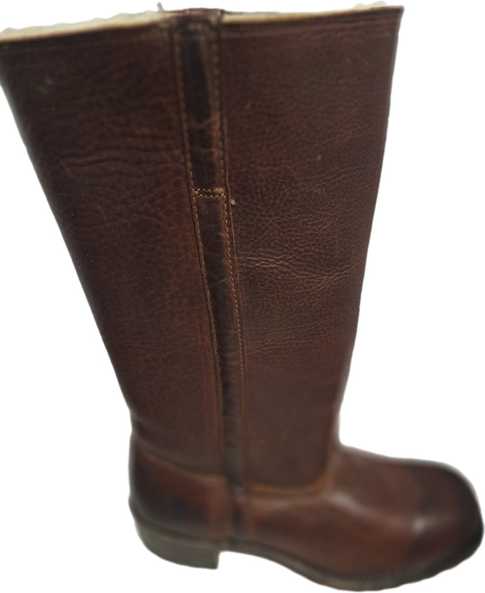 FRYE-LEREN LAARS-SHEEPVOERING-14GCAMPUS-CHOCOLATE-39