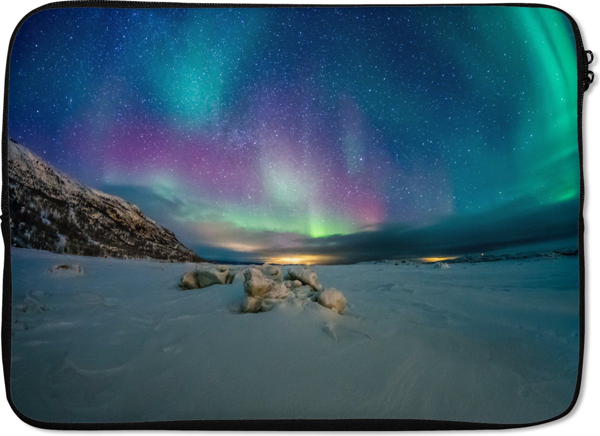 Laptophoes 13 inch - Noorderlicht - Sneeuw - Kleuren - Laptop sleeve - Binnenmaat 32x22,5 cm - Zwarte achterkant