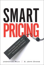 Boek met de titel SMART PRICING. Een prijskaartje met de tekst 'How Google, Priceline, and Leading Businesses Use Pricing Innovation for Profitability' hangt aan het boek.