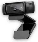 Webcam Logitech C920 noire avec objectif Carl Zeiss Tessar HD 1080p.