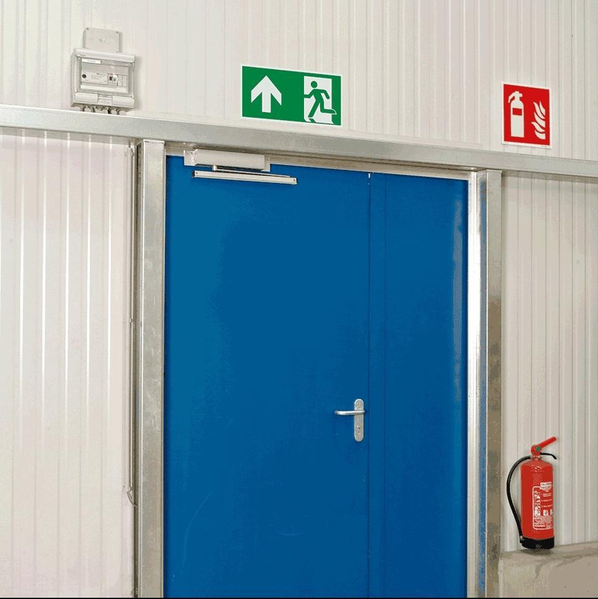 Nooduitgang bord pijl boven - aluminium - E001 300 x 150 mm | bol.com