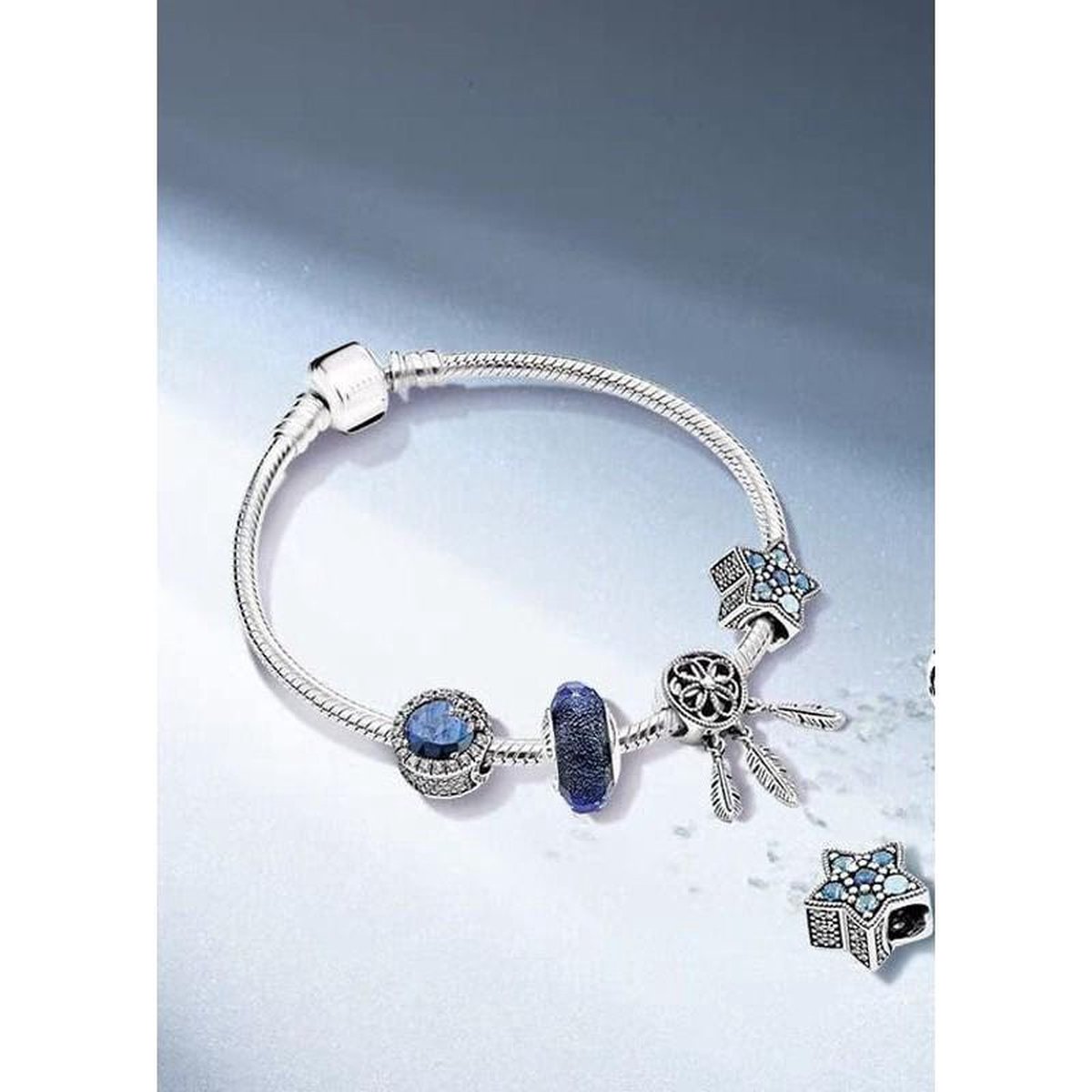 Fler® | Bedelarmband met 4 charms | Armband Zilver | Zilveren armband | past op Pandora | Pandora compatible | Vlinder sluiting | Elegante dames armband | Maat 20