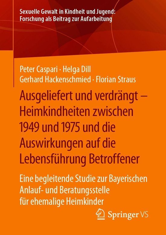 Social Science and Law (German Language) - Ausgeliefert und  ... - cover