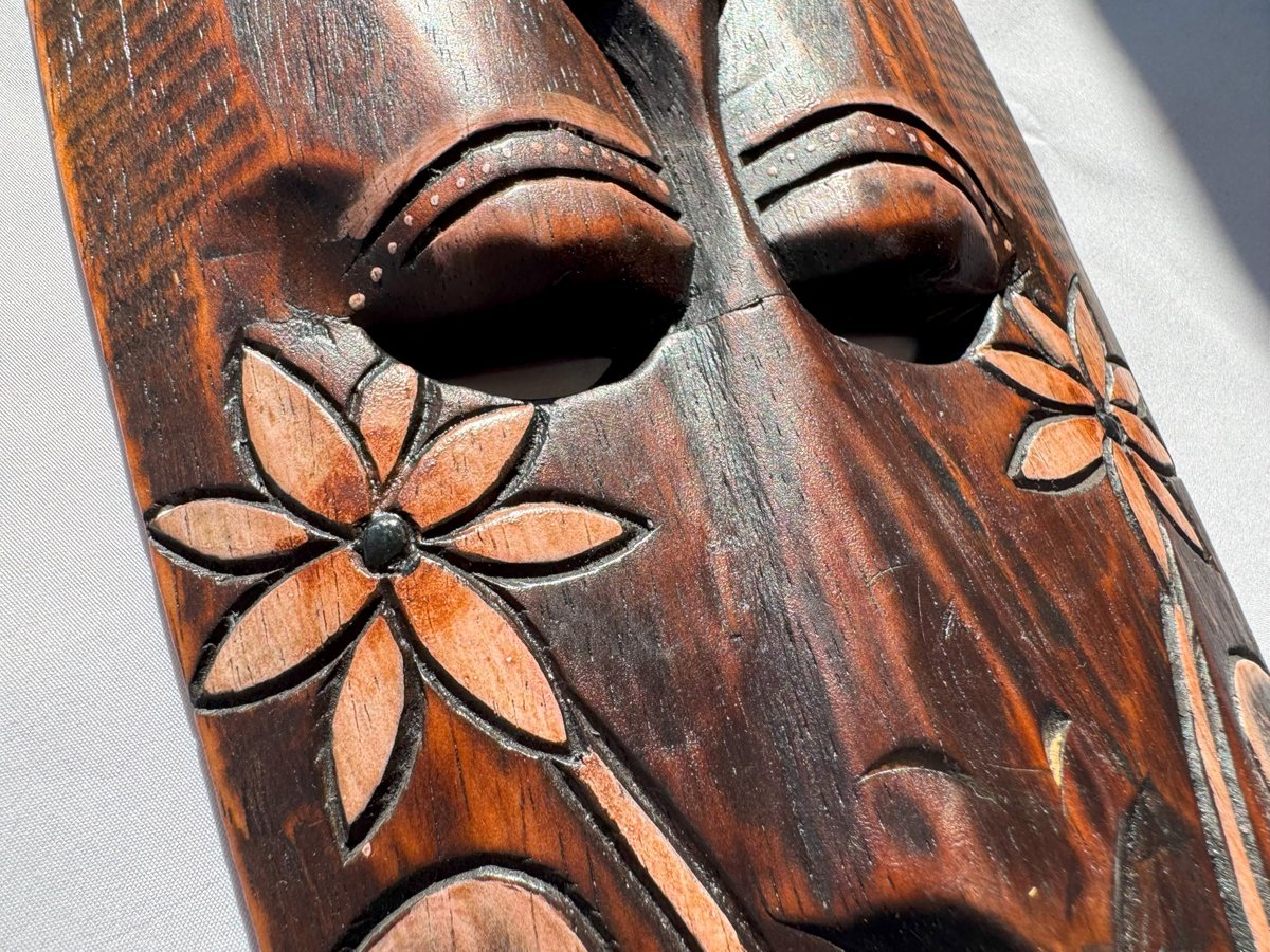 Woru masker met Boeddha, naar keuze in 50 cm of 100 cm, houten masker uit Bali, wandmasker - ShopVlot