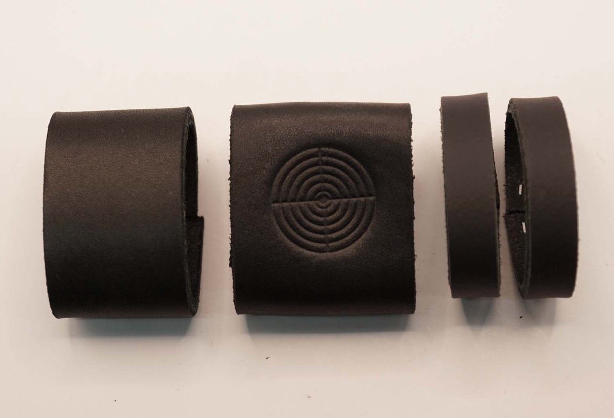 4 Lederen riem lusjes voor broekriem van 4 cm breed, 1x zwart met lus breedte 3 cm en 2x zwart met lus breedte 1 cm en 1x schiet schijf met lus breedte 4 cm - zwarte leren lusje vervangen voor lederen broekriem - riem repareren nieuw lusje