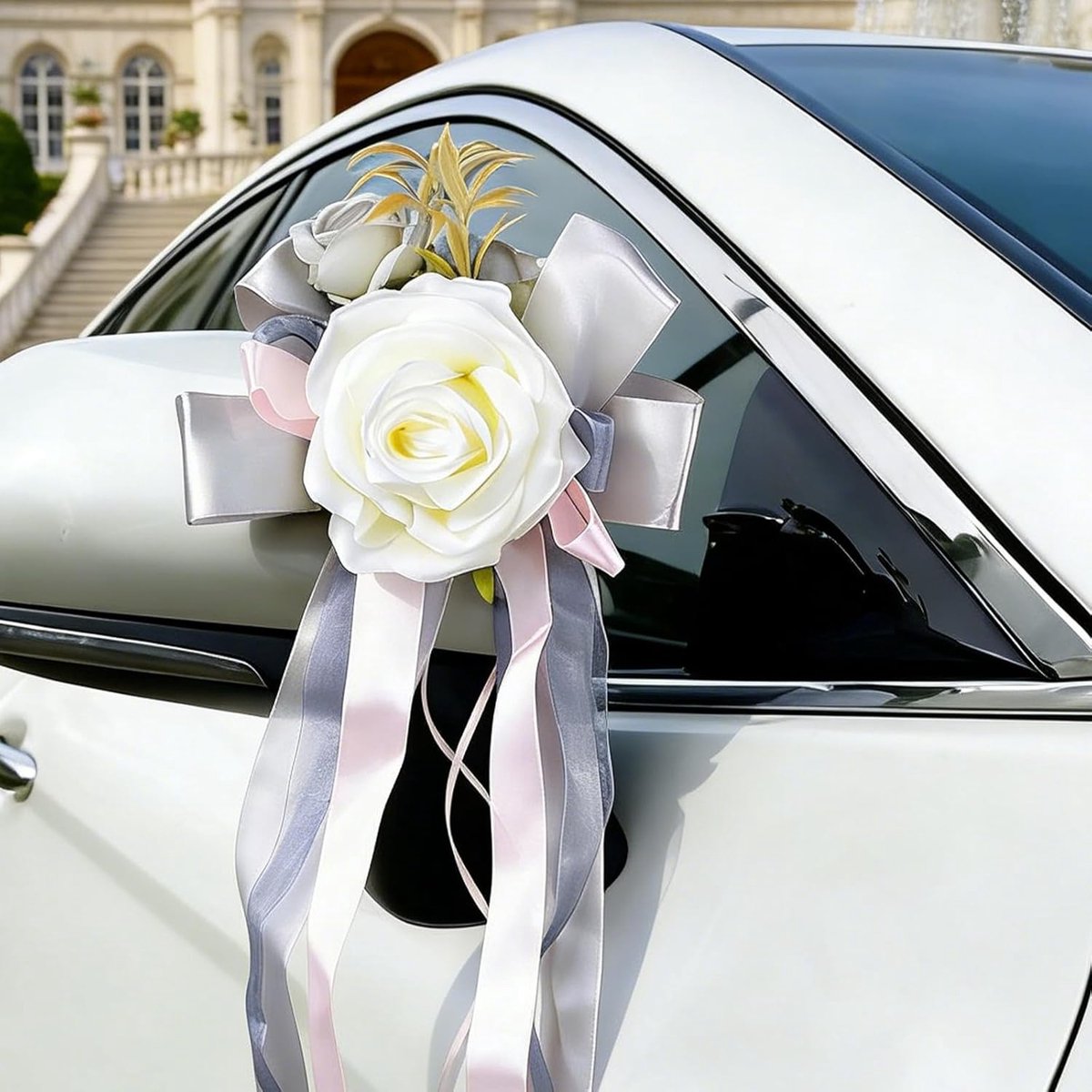 SnelShoppen - 4 Stuks Auto Decoratie Bruiloft Bloemen met Zuignappen voor Deurhendel en Achteruitkijkspiegel, Witte Bruiloft Bloem, Bruid Auto Sierade