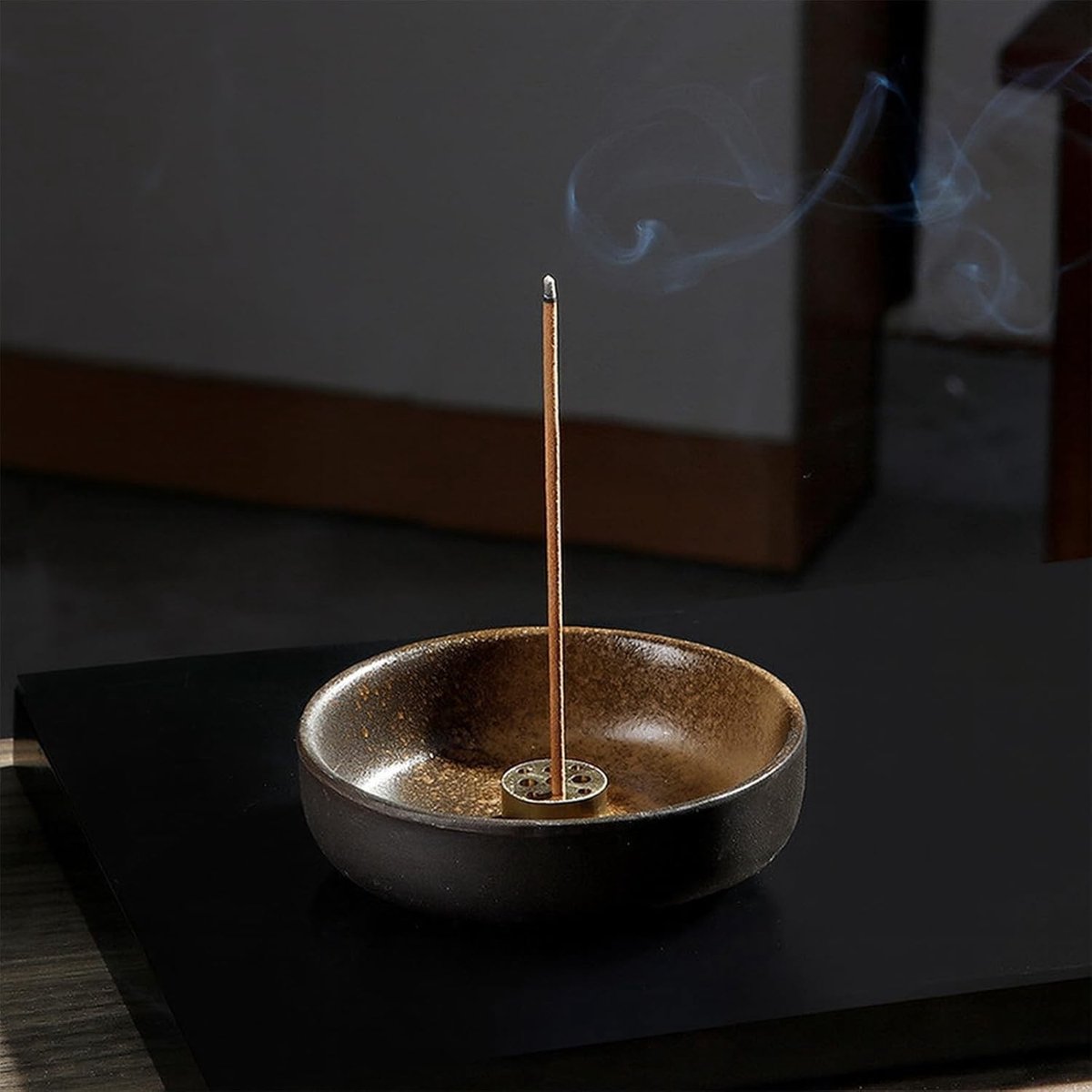 Elegante keramische wierookhouder voor het veilig branden van wierookstokjes en aromatherapie