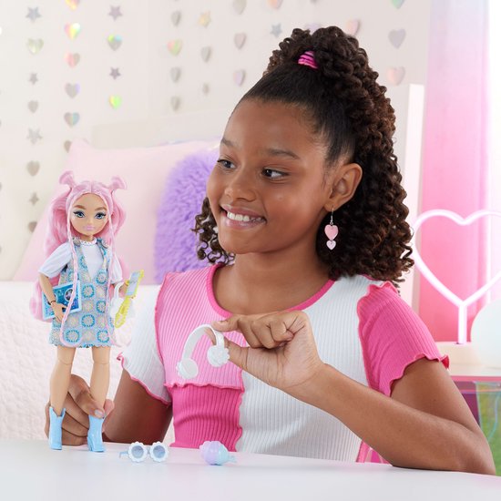 Barbie Dream Besties - Daisy Jean Modepop van Barbie — afbeelding 5