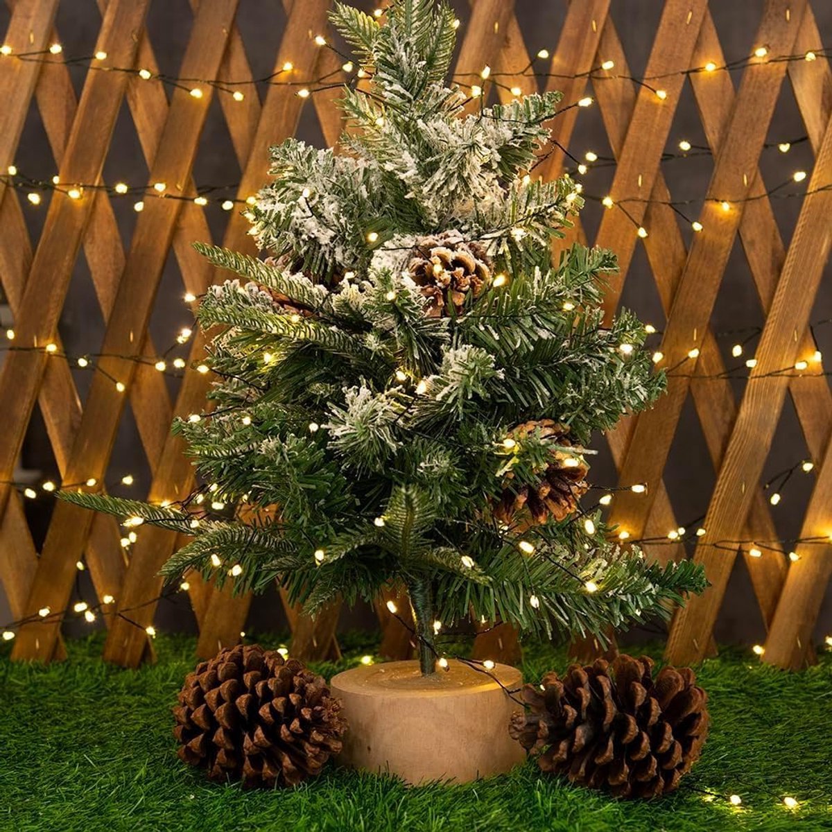 SnelShoppen - Vuurpijlvormige Sprookjeslichtjes met Stekker, 6M 200 LED's Groene Draad, Waterdicht, 8 Modi + Afstandsbediening, Twinkellicht voor Binn