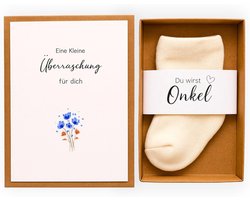 SnelShoppen - Milaboo Cadeaubox voor zwangerschap aankondiging – Persoonlijke verrassing met babysokjes – Liefdevolle aankondiging voor familie (oom)