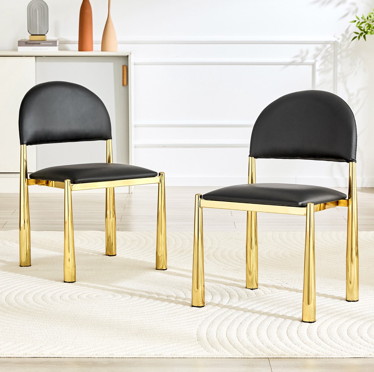 Wishdor - Eetkamerstoel - Halfronde rugleuning - Set van 2 - Modern - Keuken en eetkamer - Kunstleer en metalen onderstel - Zwart - 80 cm