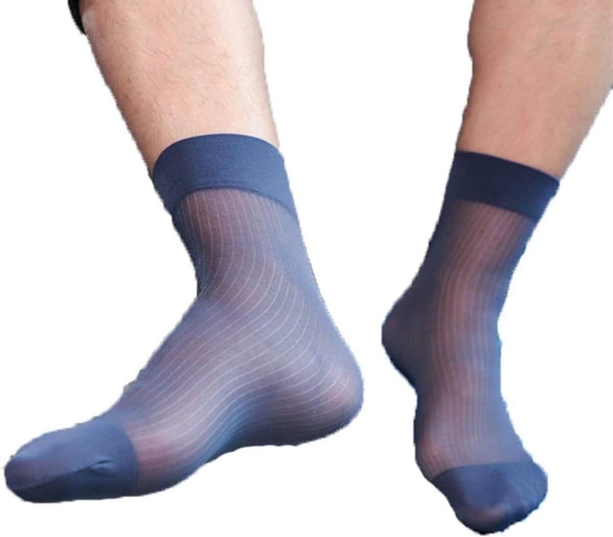 Ademende en Ultra Dunne Rechte Zomersokken voor Mannen - Elastische Korte Nylon Kousen met Naaldstrepen in Donkergrijs, Perfect voor Werk en Vrije Tijd
