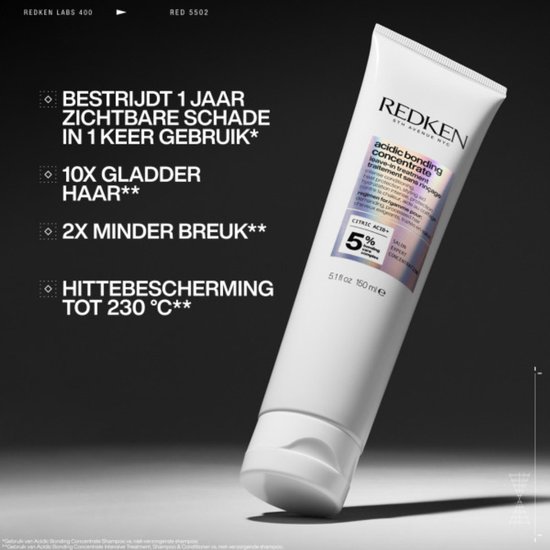 Redken Acidic Bonding Concentrate leave-in treatment in een witte tube met paarse en holografische letters.